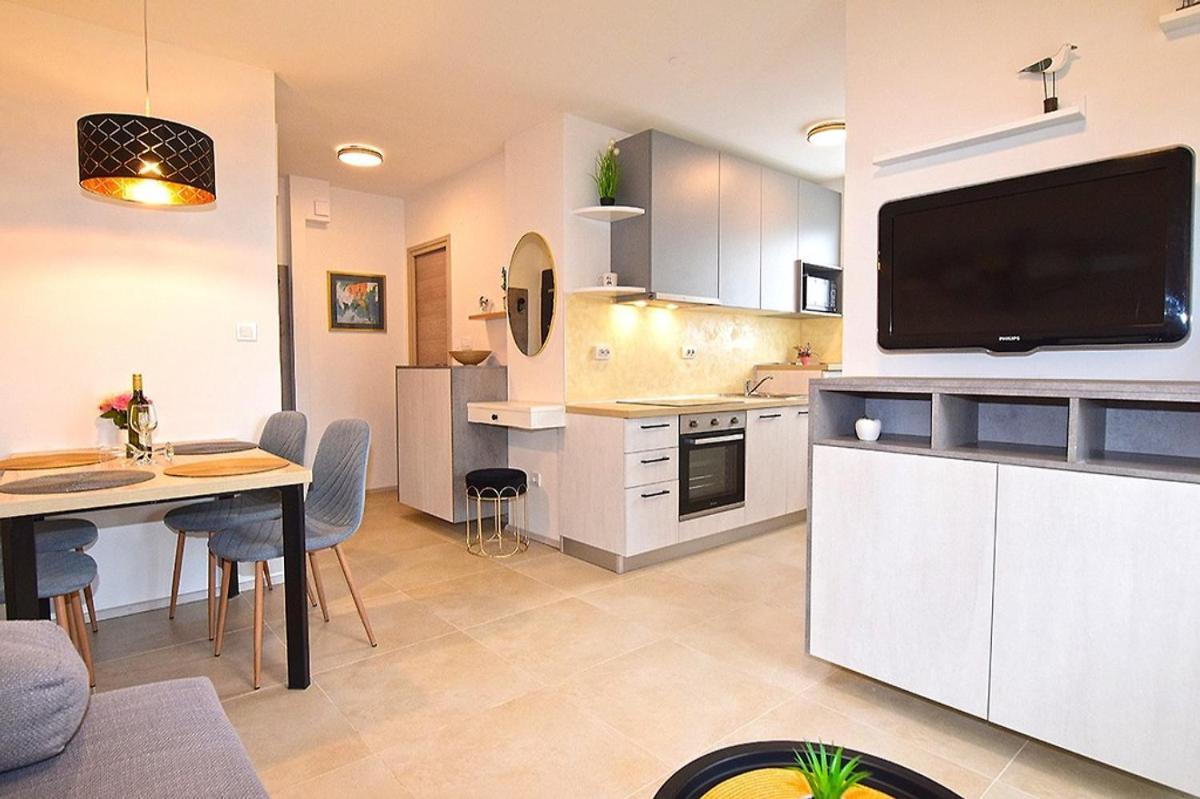 Sole Pula Apartman-Near Beach Zewnętrze zdjęcie